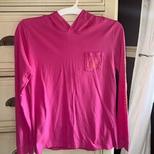 Hot pink vineyard vines long sleeve with hood 💗